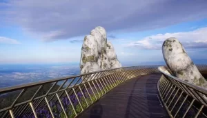 Cầu Vàng Đà Nẵng – Bàn tay của trời!